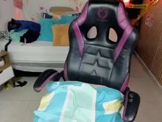 Honeyy-sun  live sex cam