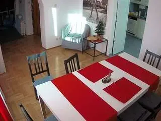 Voyeurcam-julmodels-dining  live sex cam