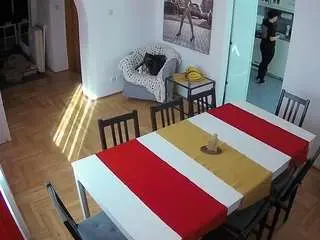 Voyeurcam-julmodels-dining  live sex cam