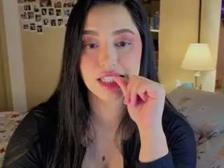 Aashleey  live sex cam