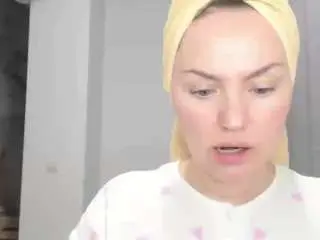 Audreyemotional  live sex cam