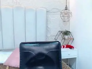 Jackietk  live sex cam