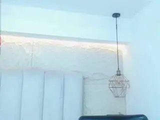 Jackietk  live sex cam