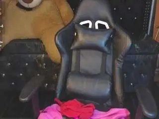 Kitty-fox-b  live sex cam