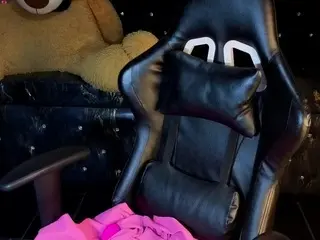 Kitty-fox-b  live sex cam