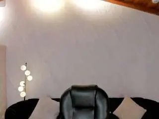 Milacoleman  live sex cam