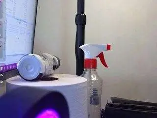Nikolwalter  live sex cam