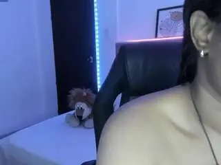 Nyomifire  live sex cam
