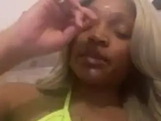 Prettygirl24xfactor  live sex cam