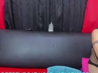 Sweet-diiamond  live sex cam