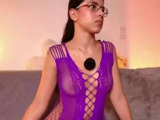 Annyrussell  live sex cam