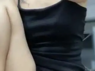 Annyrussell  live sex cam