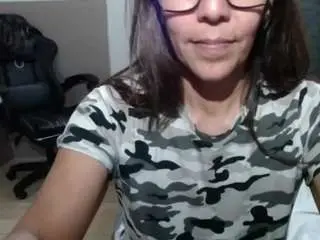 Dulce-paty  live sex cam