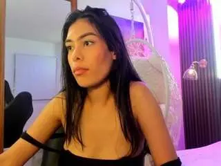 Miavictoriaa  live sex cam