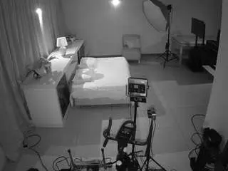 Voyeurcam-jb-bondage  live sex cam