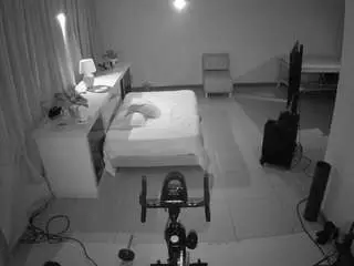 Voyeurcam-jb-bondage  live sex cam