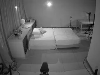 Voyeurcam-jb-bondage  live sex cam