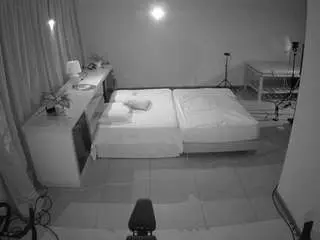 Voyeurcam-jb-bondage  live sex cam
