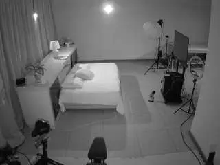 Voyeurcam-jb-bondage  live sex cam