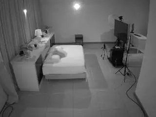 Voyeurcam-jb-bondage  live sex cam