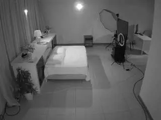 Voyeurcam-jb-bondage  live sex cam