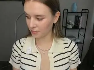 Anissadruvenga  live sex cam