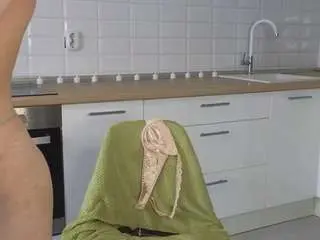Charmainelannan  live sex cam