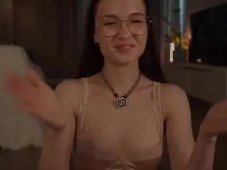 Charmainelannan  live sex cam