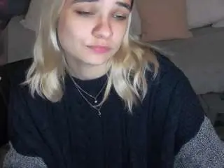 Ginadawson  live sex cam