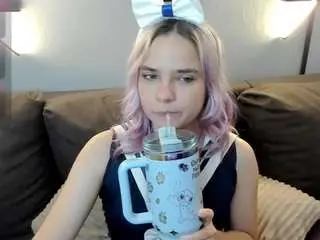 Ginadawson  live sex cam