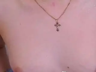 Maviscunanan  live sex cam