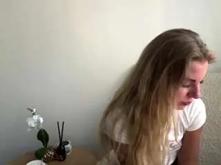 Shawneeingles  live sex cam