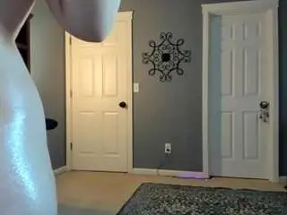 Tawneydarling  live sex cam
