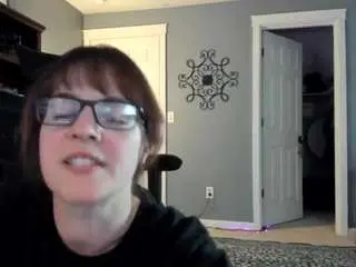 Tawneydarling  live sex cam