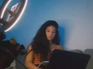 Vixenblade  live sex cam