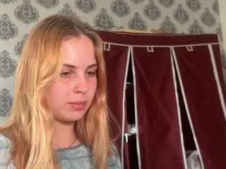 Alismoona  live sex cam