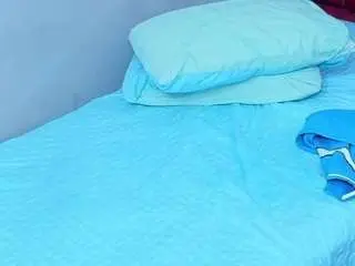 Cutepetitee  live sex cam