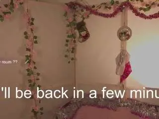 Dionnamoos  live sex cam