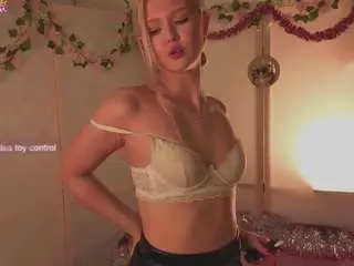 Dionnamoos  live sex cam