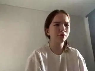 Gwendawanders  live sex cam