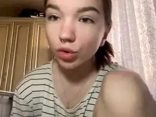 Gwendawanders  live sex cam