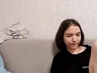 Gwendawanders  live sex cam