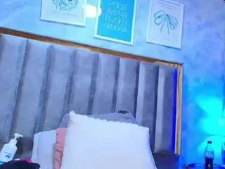 Maraax  live sex cam
