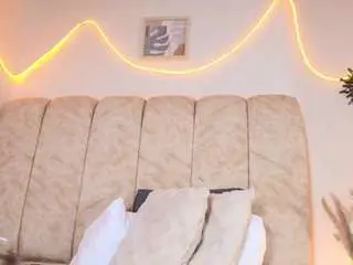 Maraax  live sex cam