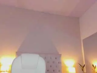 Scarlett-bunnyy  live sex cam