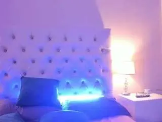 Scarlett-bunnyy  live sex cam