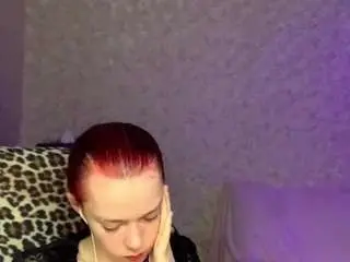 Yoshieniedzielski  live sex cam