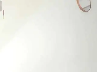Bellaa-joness  live sex cam