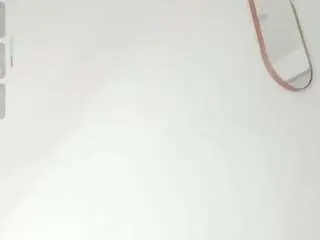 Bellaa-joness  live sex cam