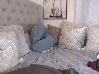 Brooklinbanks  live sex cam